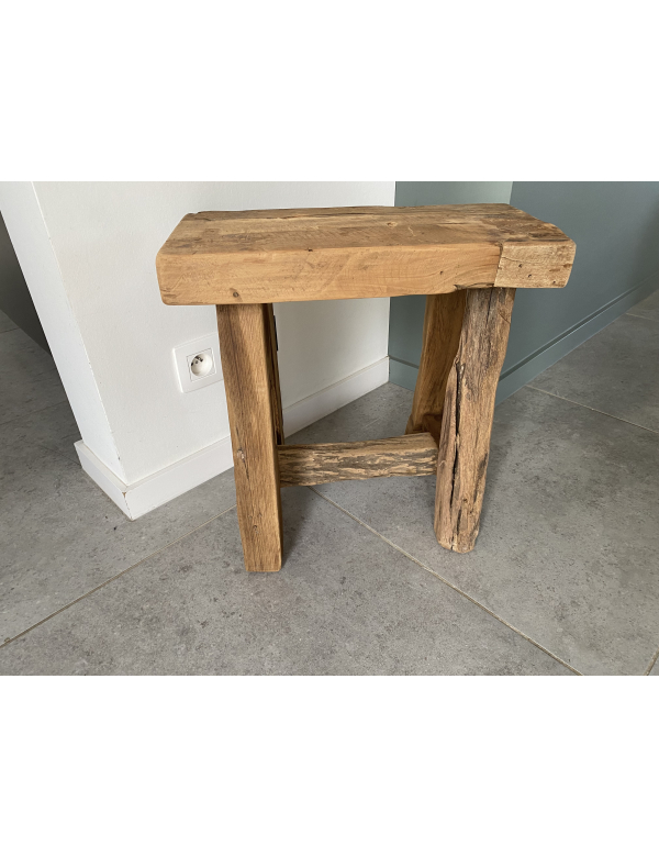 Houten krukje 